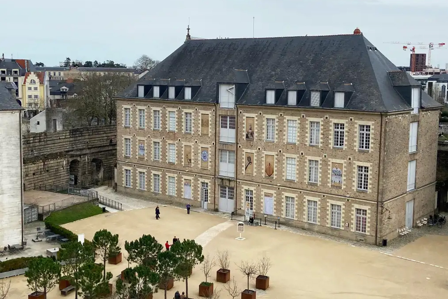 フランスのナント歴史博物館主催「⼩布施 北斎の傑作 EXPOSITION HOKUSAI」開催